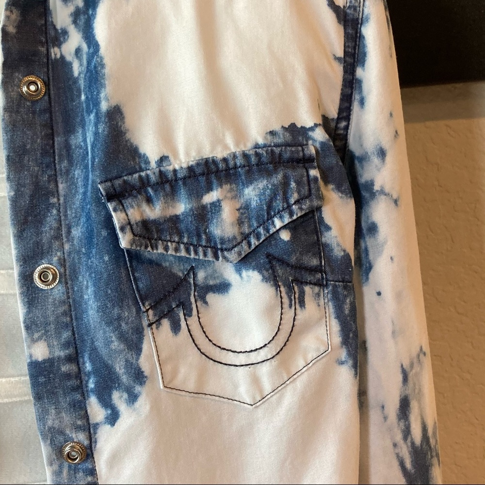 TRUE RELIGION TYE DYE LOOK TOP - Picture 2 of 9